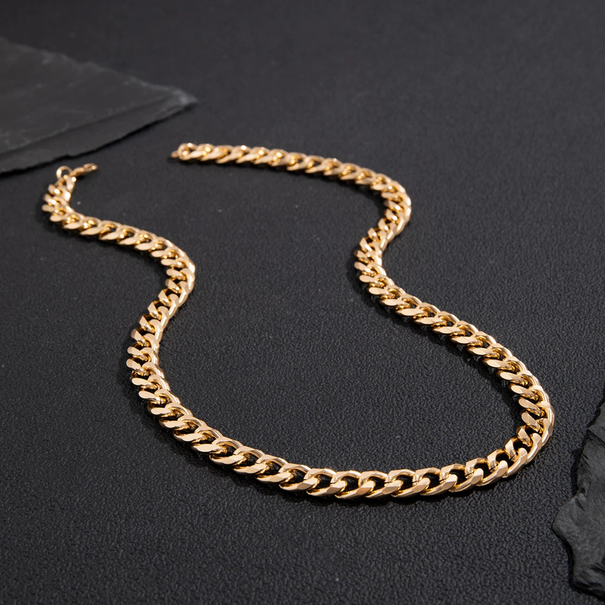 KunJoe Simple Cuban Chain Necklace